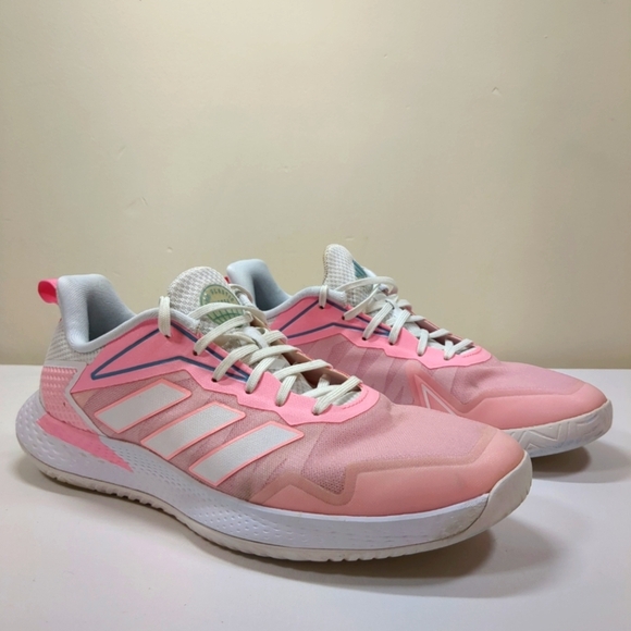 Adidas women's defiant speed, pink/ white shoes, size 10 - Picture 1 of 12